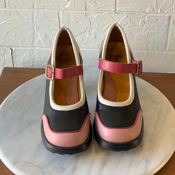 John Fluevog Gorgeous heeled Mary Jane’s - Picture 5 of 15